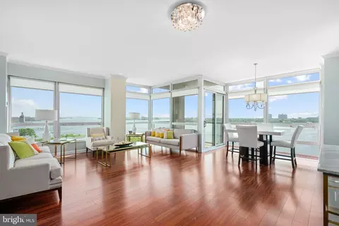 901 N Penn St #P601, Philadelphia, PA 19123