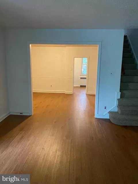 5643 Rosehill St, Philadelphia, PA 19120