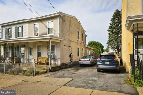 4316 18 Freeland Ave, Philadelphia, PA 19128