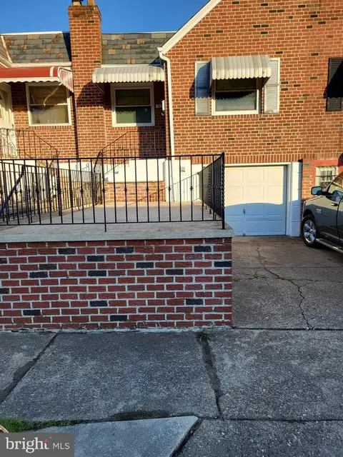 7624 Wheeler St, Philadelphia, PA 19153