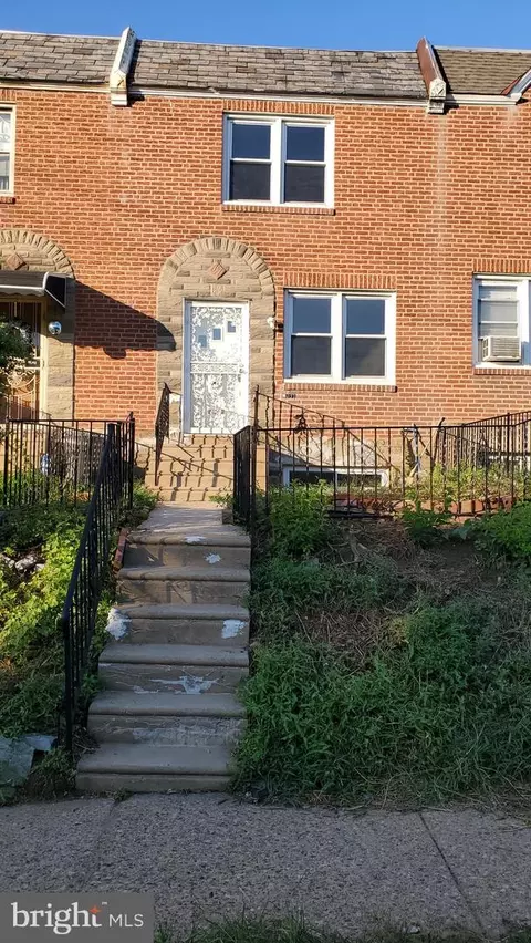 203 Benner St, Philadelphia, PA 19111