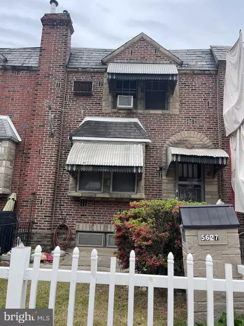 5627 Ormes St, Philadelphia, PA 19120