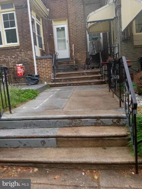 5721 N 13th St, Philadelphia, PA 19141
