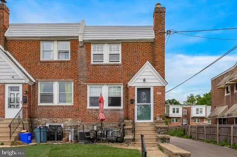 563 Conarroe St, Philadelphia, PA 19128
