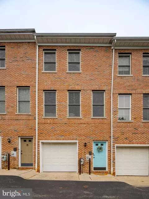 406 Leverington Ave #C, Philadelphia, PA 19128
