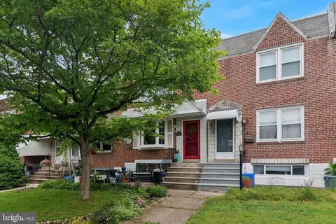 6115 Lawnton St, Philadelphia, PA 19128