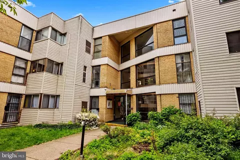2628 Welsh Rd #212, Philadelphia, PA 19152