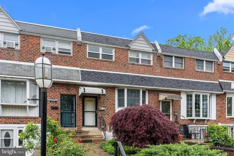 12610 Knights Rd, Philadelphia, PA 19154