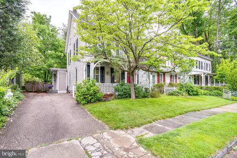 253 Evergreen Ave, Philadelphia, PA 19118