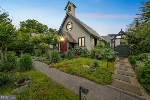 3625 Mcmichael St, Philadelphia, PA 19129