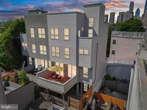 759 S Martin, Philadelphia, PA 19146