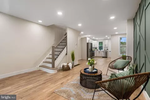 332 W Mount Pleasant Ave, Philadelphia, PA 19119