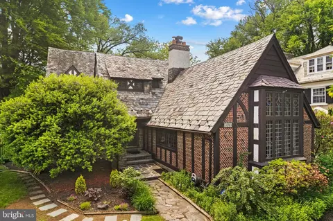 1830 N 71st St, Philadelphia, PA 19151