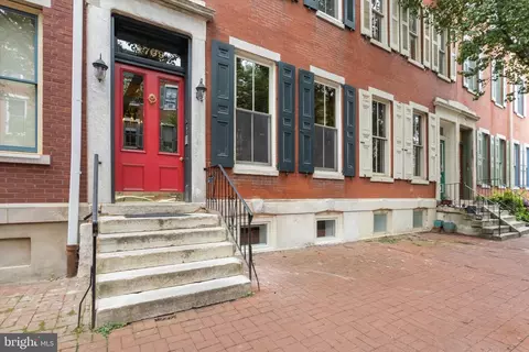 1709 Wallace St #1, Philadelphia, PA 19130