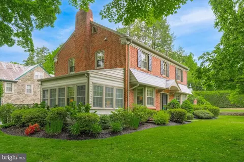3211 W Coulter St, Philadelphia, PA 19129