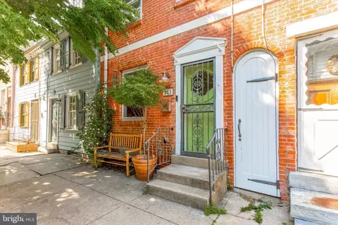 121 League St, Philadelphia, PA 19147