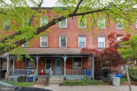 4227 Regent Sq, Philadelphia, PA 19104
