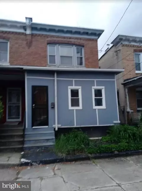 2124 S Frazier St, Philadelphia, PA 19143