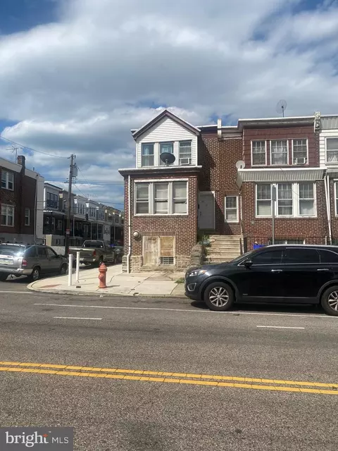 557 Van Kirk St, Philadelphia, PA 19120