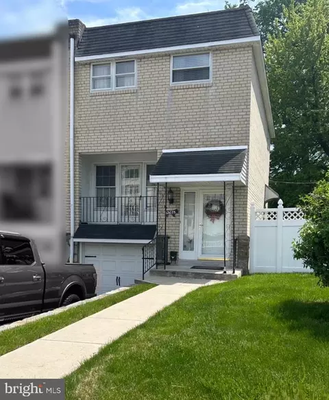 12035 Millbrook Rd, Philadelphia, PA 19154