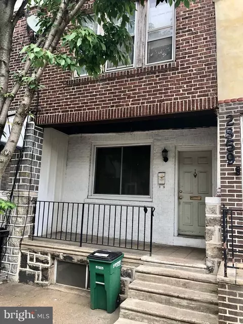 2857 S Sydenham St, Philadelphia, PA 19145