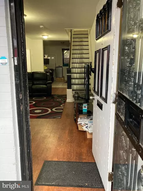 921 N Saint Bernard St, Philadelphia, PA 19131