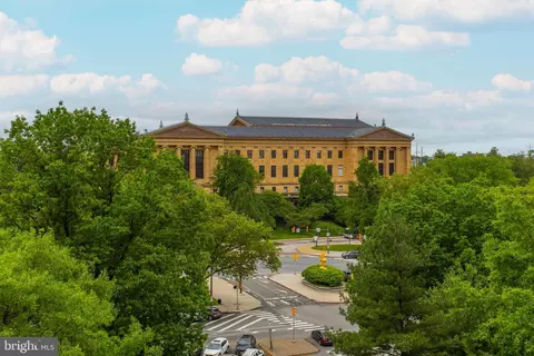 2401 Pennsylvania Ave #7B34, Philadelphia, PA 19130