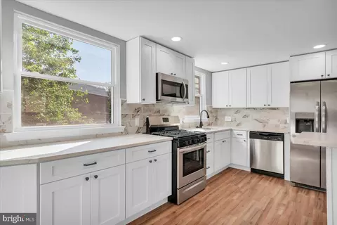 2823 Ryerson Pl, Philadelphia, PA 19114