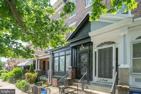1212 S 46th St, Philadelphia, PA 19143