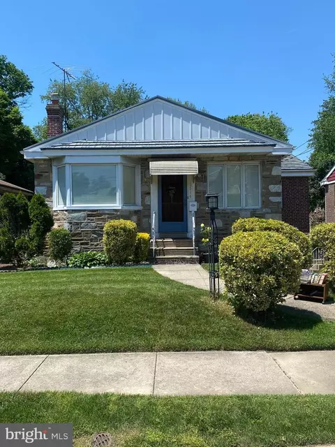 6514 Enola St, Philadelphia, PA 19111