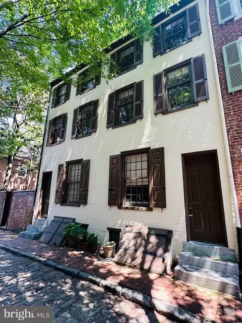 303 S 5 S American St, Philadelphia, PA 19106