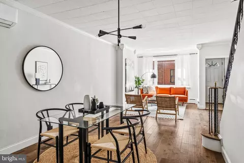 2422 S Bancroft St, Philadelphia, PA 19145