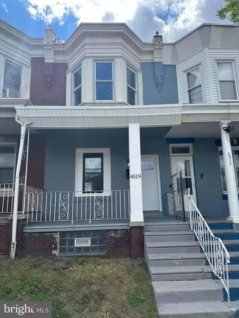 4519 Oakland St, Philadelphia, PA 19124