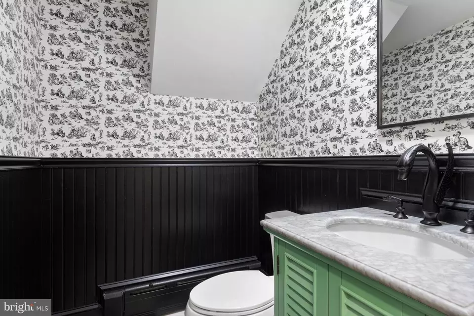 Bath - 8813 Norwood Ave, Philadelphia, PA 19118 photo 1 of 9