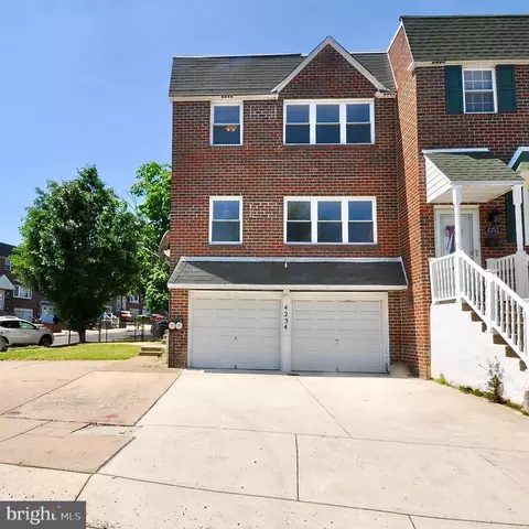 4254 Lyman Dr, Philadelphia, PA 19114