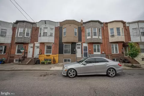 2246 Winton St, Philadelphia, PA 19145