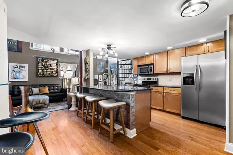 1100 S Broad St #103B, Philadelphia, PA 19146