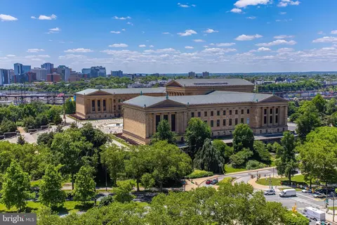 2401 Pennsylvania Ave #18C51, Philadelphia, PA 19130