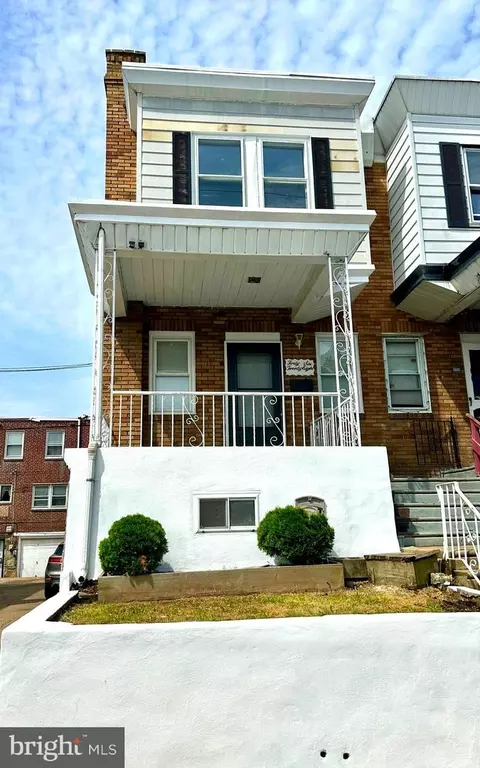 4628 Decatur St, Philadelphia, PA 19136
