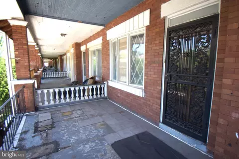 6048 Catharine St, Philadelphia, PA 19143