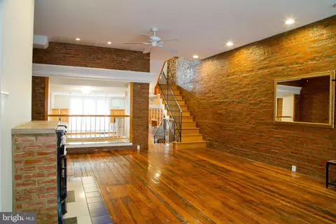 1114 Fitzwater St, Philadelphia, PA 19147