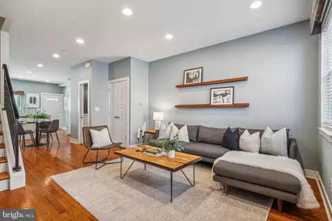 1313 S Chadwick St, Philadelphia, PA 19146