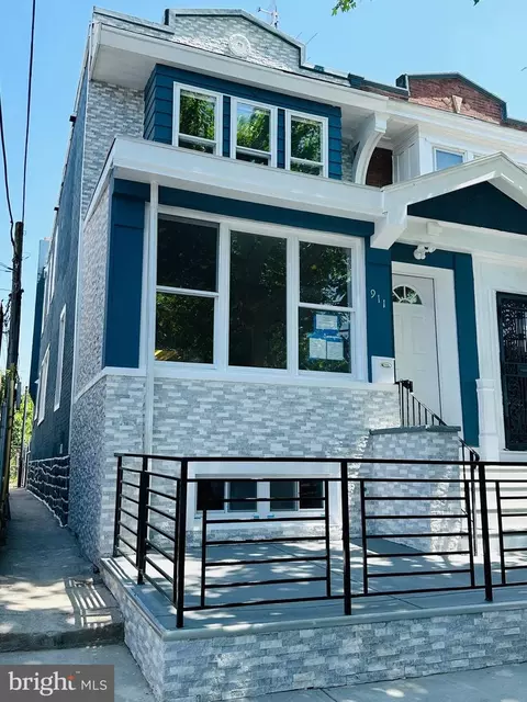 911 S 59th St, Philadelphia, PA 19143