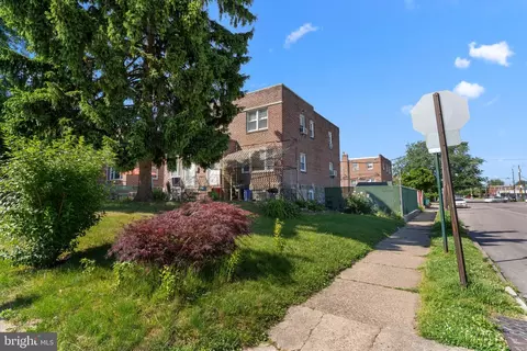 843 Longshore Ave, Philadelphia, PA 19111