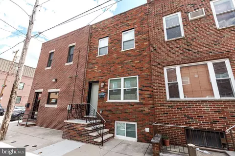 2603 S Chadwick St, Philadelphia, PA 19145