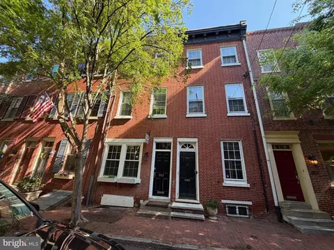 311 Gaskill St, Philadelphia, PA 19147