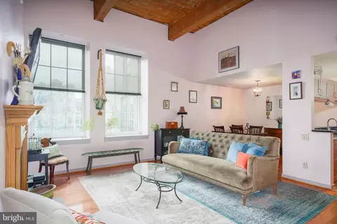 11 N 15 N 2nd St #206, Philadelphia, PA 19106