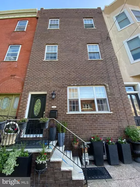 1303 Ellsworth St, Philadelphia, PA 19147