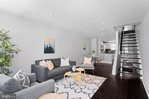 710 Wharton St, Philadelphia, PA 19147