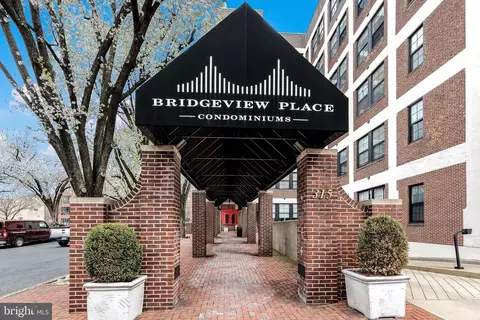 315 New St #619, Philadelphia, PA 19106